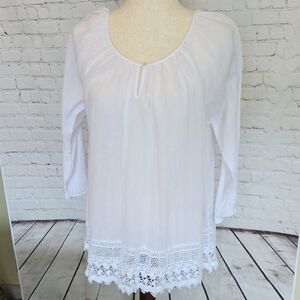 American Living White Boho Blouse Crochet Lace Hem Keyhole Neck Size M